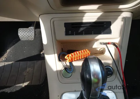 2017 Volkswagen Tiguan 2.0T Wolfsburg Edition z USA, uszkodzony, nr VIN WVGSV7AX1HW503474